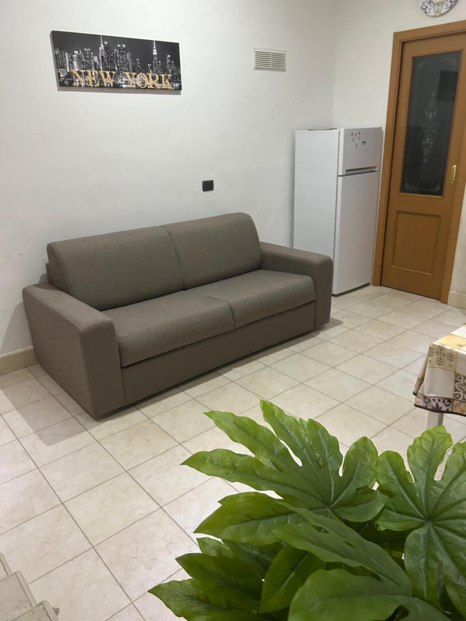 La Dependance Apartment Barletta Exterior foto